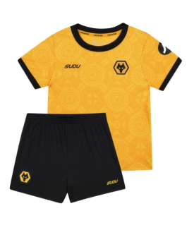 Billige Fotballdrakt Wolves Replika Hjemmedraktsett Barn 2025-26 Kortermet (med bukser)